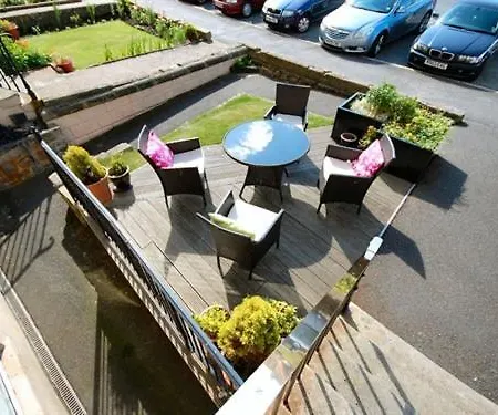 Crescent Garden House Whitby