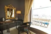 Crescent Garden House וויטבי